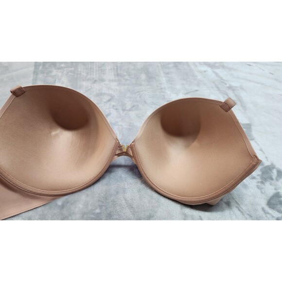 Victoria's Secret 44D Beige Love Cloud Smooth Push Up Bra NWT - Picture 5 of 6
